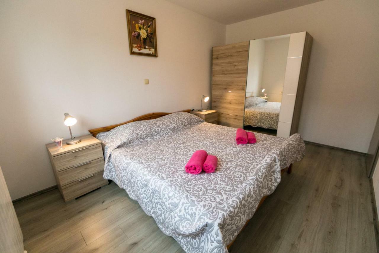 Amela Apartment Pula Exterior photo