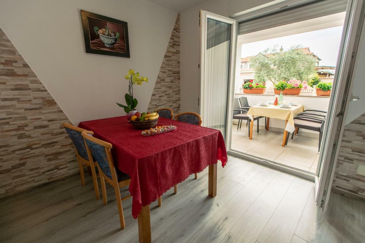Amela Apartment Pula Exterior photo